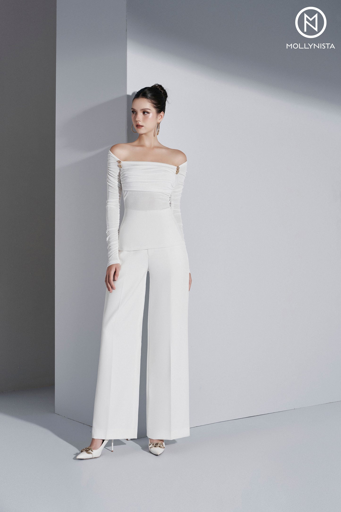 Signature wide leg pants