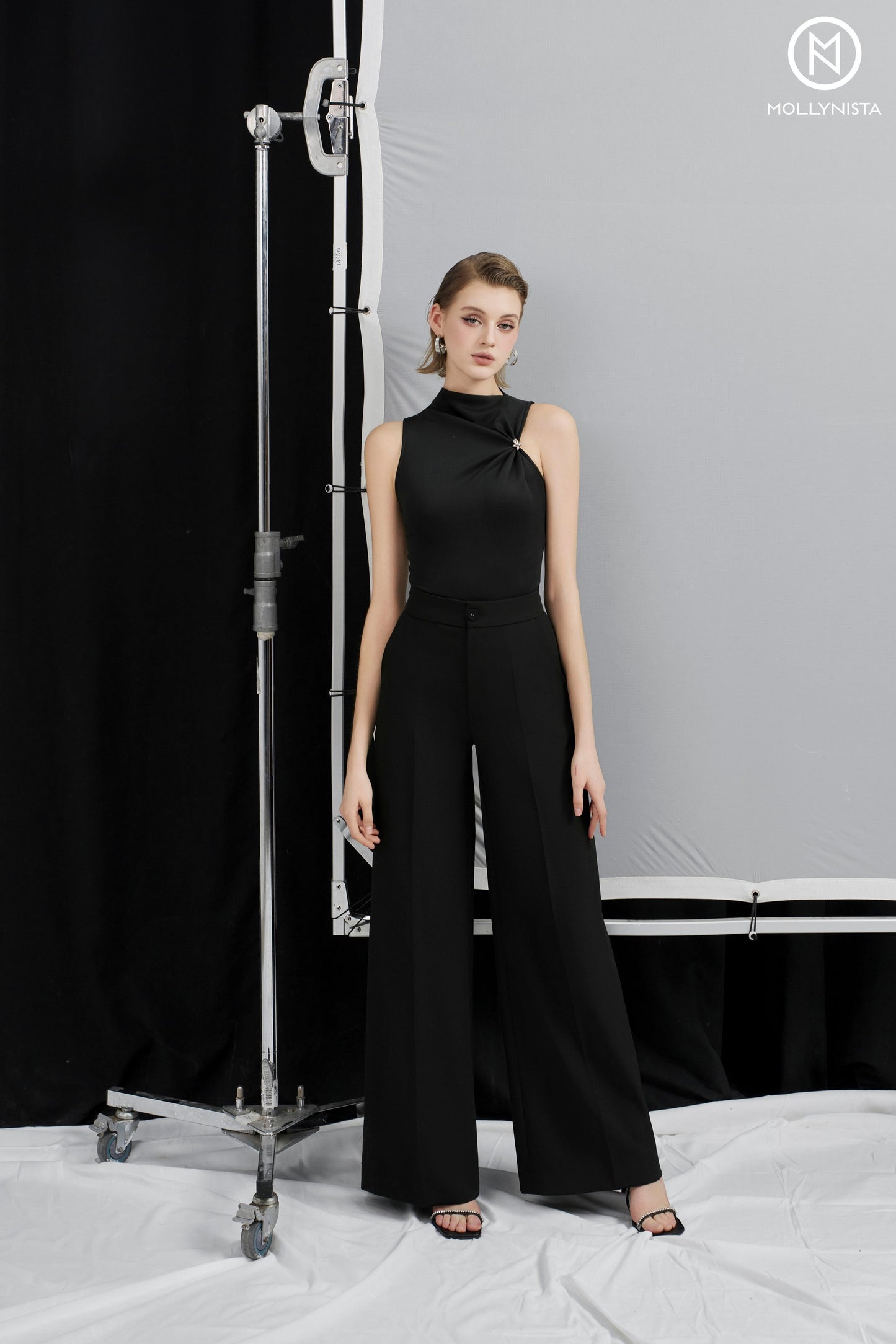 Signature wide leg pants