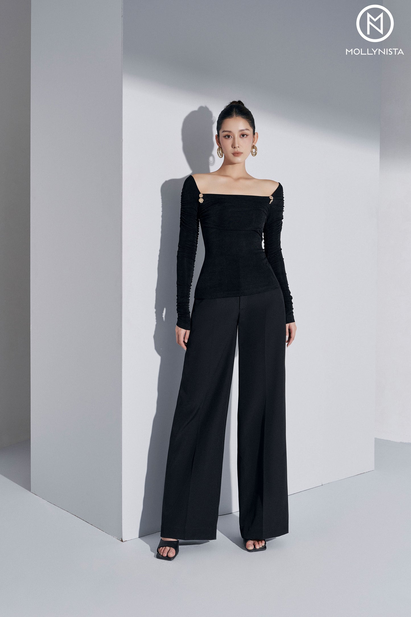 Signature wide leg pants
