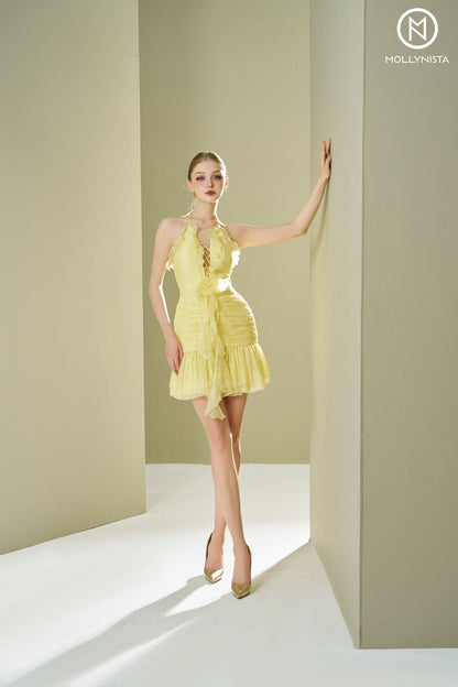 Dress with ruffles detail