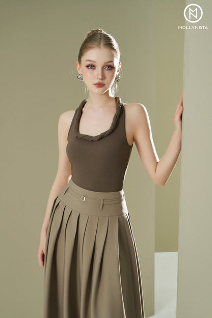 Rope collar tank top