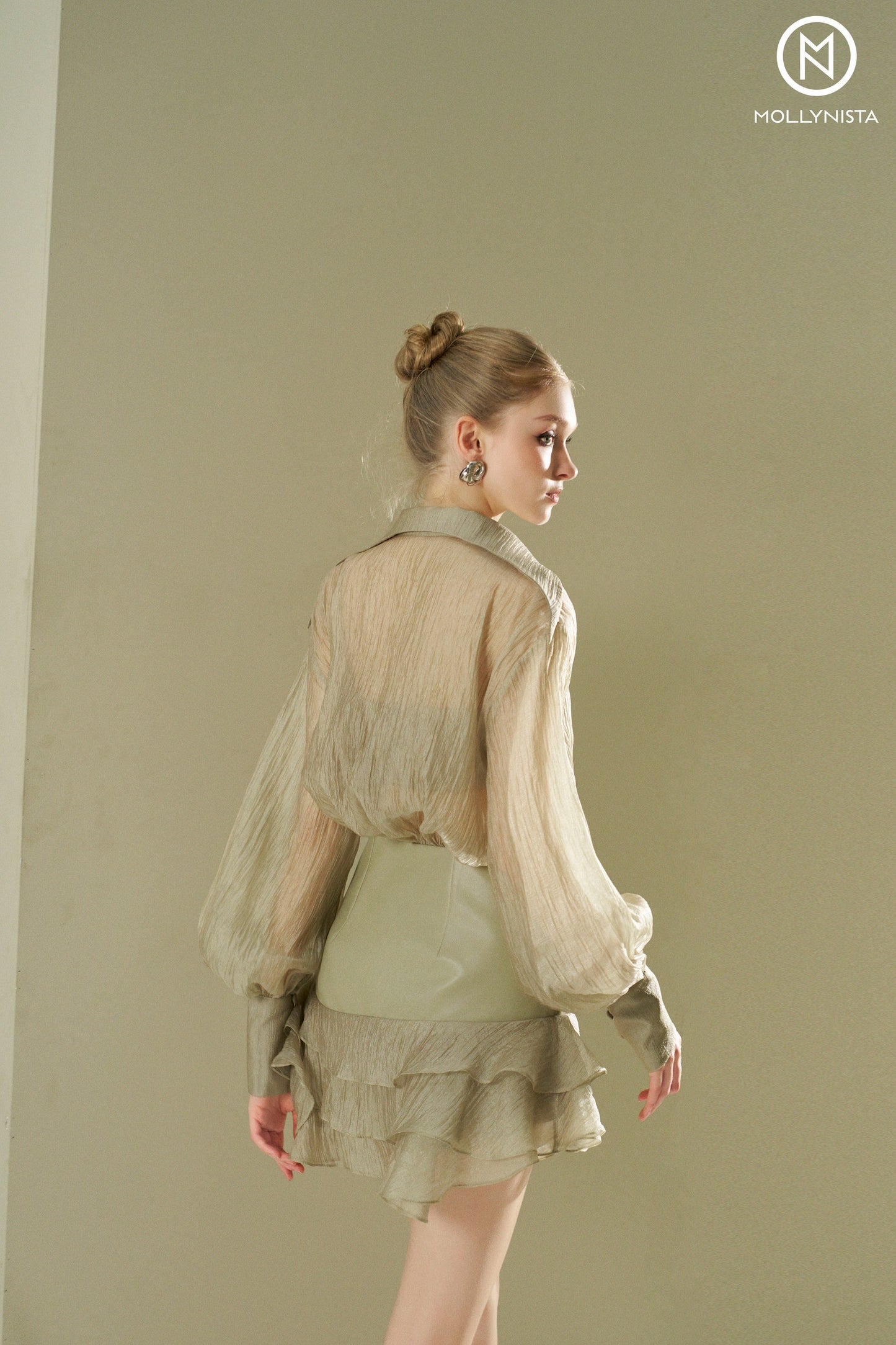 Organza long skirt with faux leather