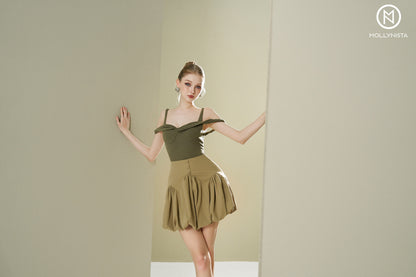 Mushroom shape skirt with triple buttons